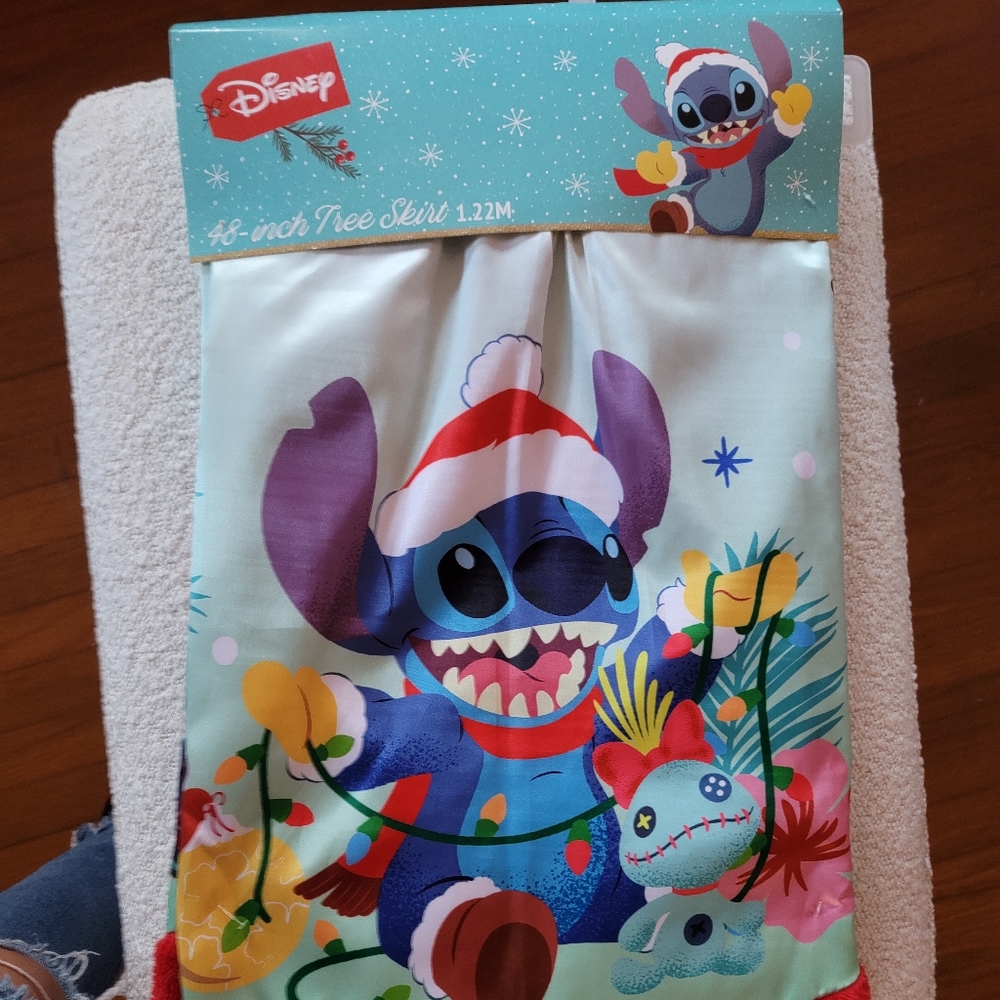 Disney Lilo & Stitch 48”in Christmas Tree Skirt